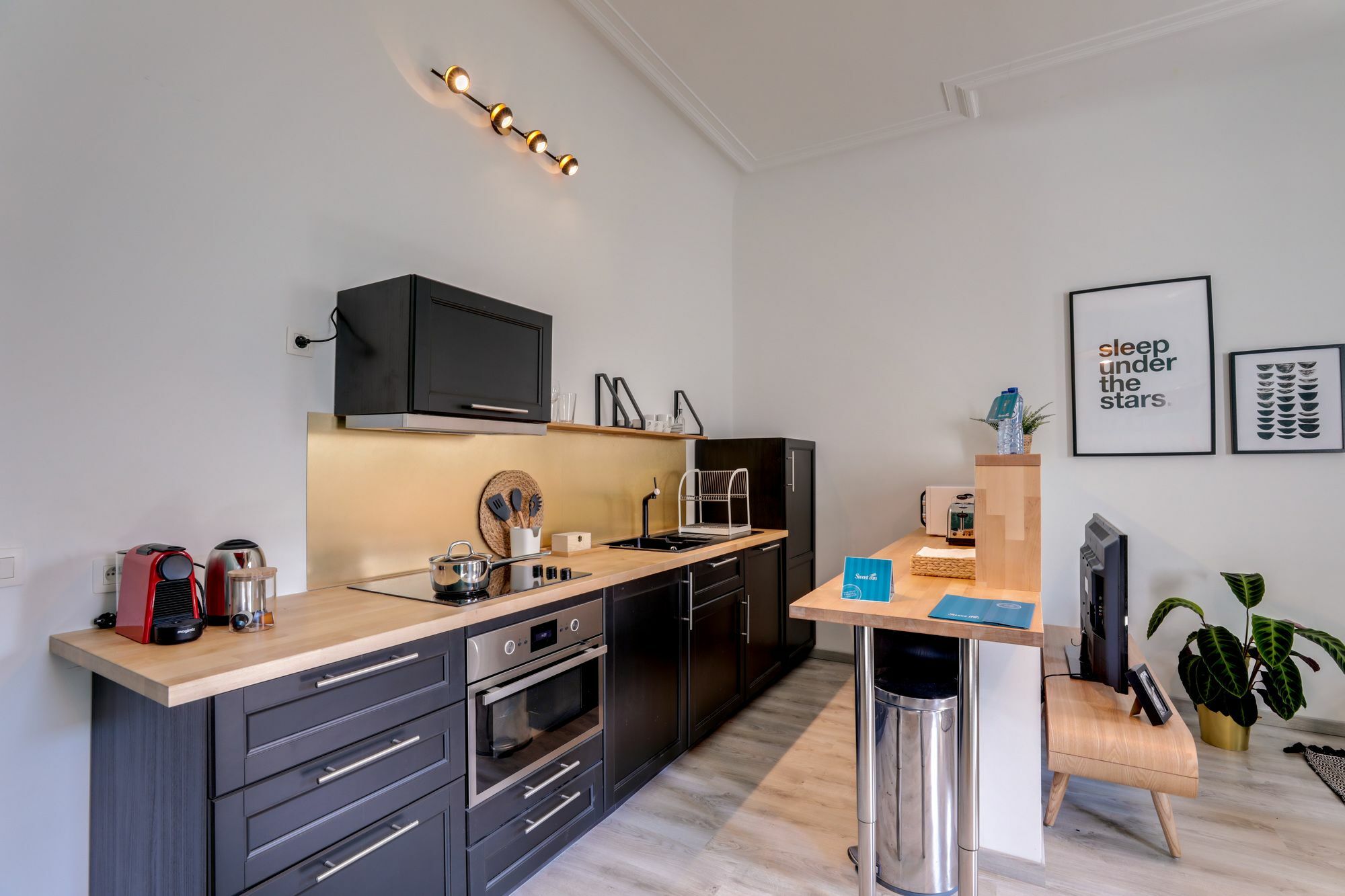 Sweet Inn Apartments- Avenue Louise Brussels Luaran gambar